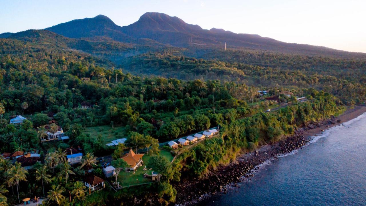Bali Cliff Glamping Hotel Seraya Exterior foto