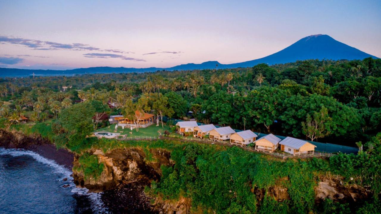 Bali Cliff Glamping Hotel Seraya Exterior foto